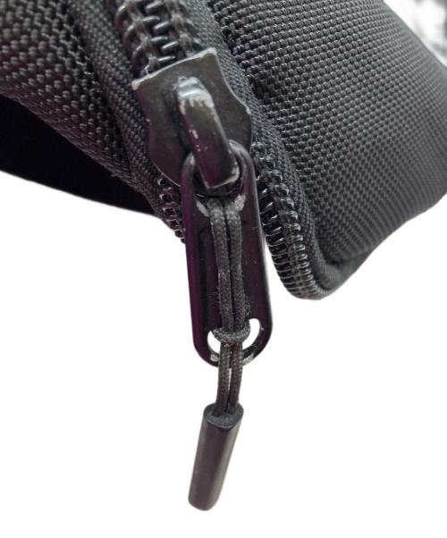 AER（エアー）AER (エアー) Travel Sling Bag/トラベルスリングバッグ ブラックの古着・服飾アイテム