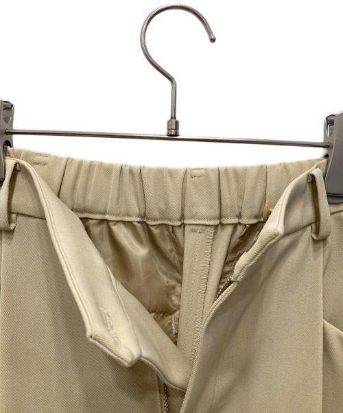 BEAUTY&YOUTH UNITED ARROWS（ビューティーアンドユースユナイテッドアローズ）BEAUTY&YOUTH UNITED ARROWS (ビューティーアンドユースユナイテッドアローズ) ツイル バックゴム ストレート パンツ ベージュ サイズ:XSの古着・服飾アイテム
