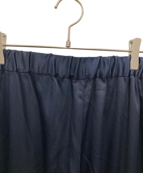 SLOBE IENA（スローブ イエナ）SLOBE IENA (スローブ イエナ) サテンイージーパンツ ネイビー サイズ:36の古着・服飾アイテム