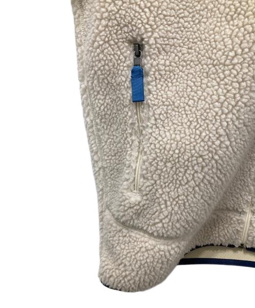 Patagonia（パタゴニア）Patagonia (パタゴニア) Classic Retro-X Jacket/クラシック レトロ エックス ジャケット ホワイト×ネイビー サイズ:Mの古着・服飾アイテム