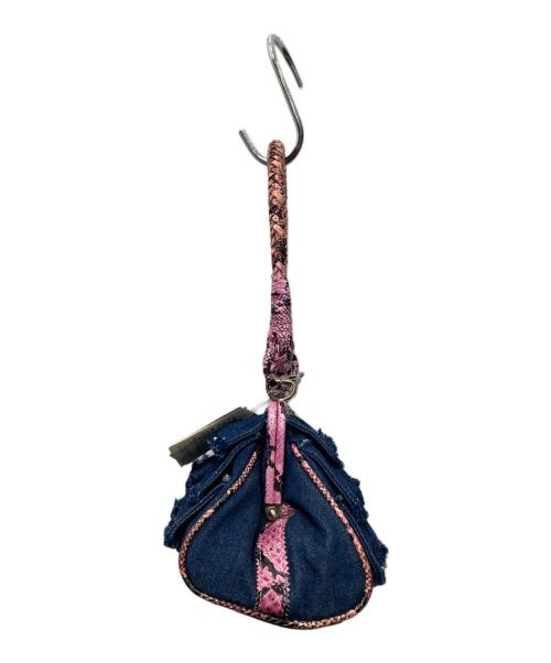 伊太利屋（イタリヤ）伊太利屋 (イタリヤ) デニムパイソン フリルハンドバッグ ブルー 未使用品の古着・服飾アイテム