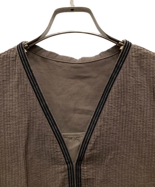 SHIPS any（シップスエニィ）SHIPS any (シップスエニィ) シアー ピンタック ワンピース ブラウン サイズ:Fの古着・服飾アイテム