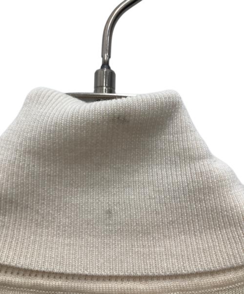 TOMORROW LAND tricot（トゥモローランド トリコ）TOMORROW LAND tricot (トゥモローランド トリコ) タートルネックニット アイボリー サイズ:Lの古着・服飾アイテム