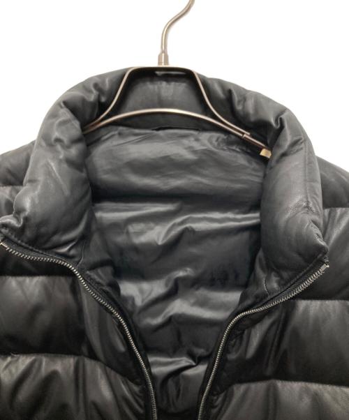 EPOCA UOMO（エポカ ウォモ）EPOCA UOMO (エポカ ウォモ) ニット切替レザーダウンジャケット ブラック サイズ:48の古着・服飾アイテム