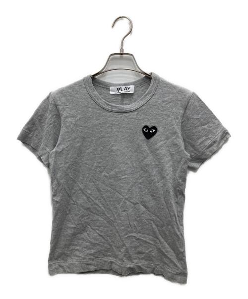 PLAY COMME des GARCONS（プレイコムデギャルソン）PLAY COMME des GARCONS (プレイコムデギャルソン) ハートロゴTシャツ グレー サイズ:Sの古着・服飾アイテム