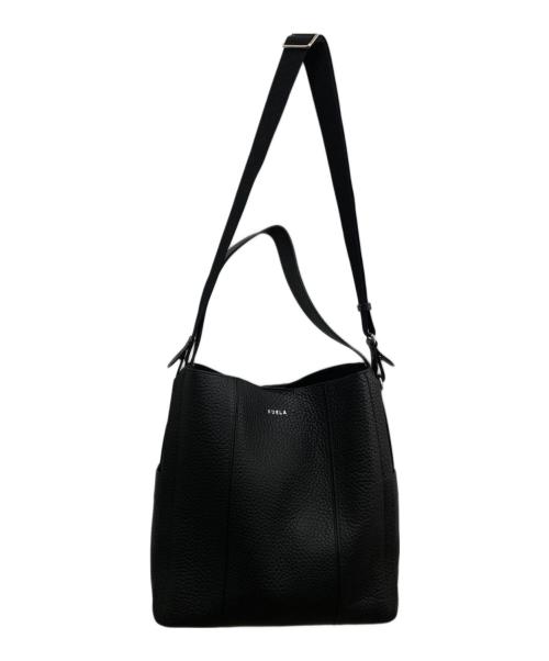 FURLA（フルラ）FURLA (フルラ) ESSENTIAL M ホーボバッグ ブラックの古着・服飾アイテム