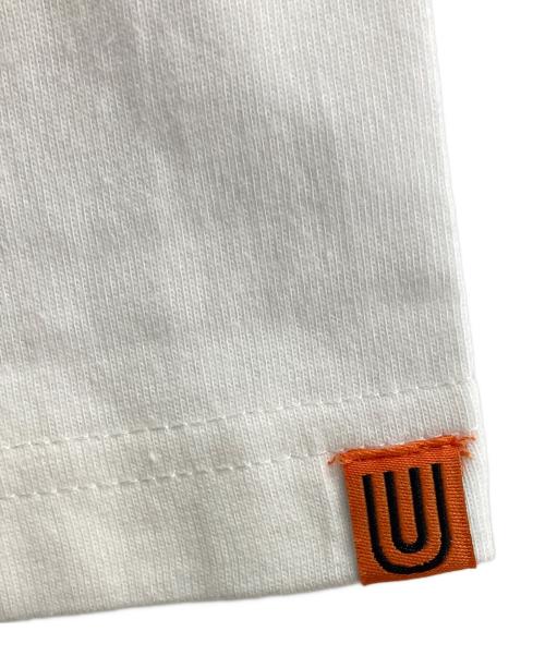 UNIVERSAL OVERALL（ユニバーサルオーバーオール）UNIVERSAL OVERALL (ユニバーサルオーバーオール) コラボプリントTシャツ ホワイト サイズ:S 未使用品の古着・服飾アイテム