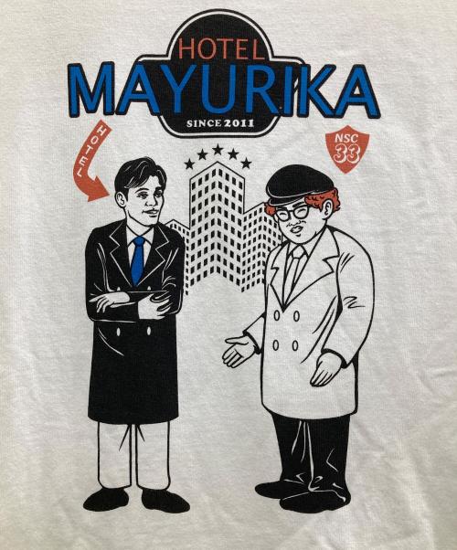 UNIVERSAL OVERALL（ユニバーサルオーバーオール）UNIVERSAL OVERALL (ユニバーサルオーバーオール) コラボプリントTシャツ ホワイト サイズ:S 未使用品の古着・服飾アイテム