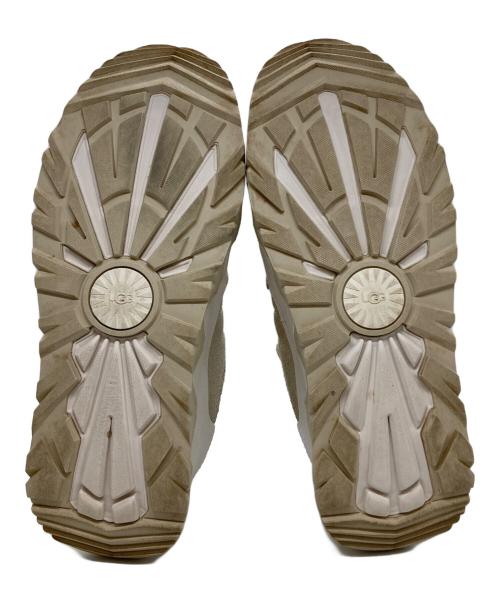 UGG（アグ）UGG (アグ) CAPTRAIL LOW アイボリー サイズ:25.5cmの古着・服飾アイテム