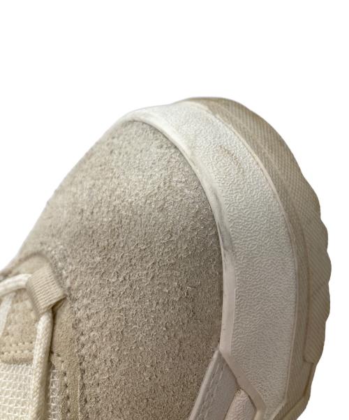 UGG（アグ）UGG (アグ) CAPTRAIL LOW アイボリー サイズ:25.5cmの古着・服飾アイテム