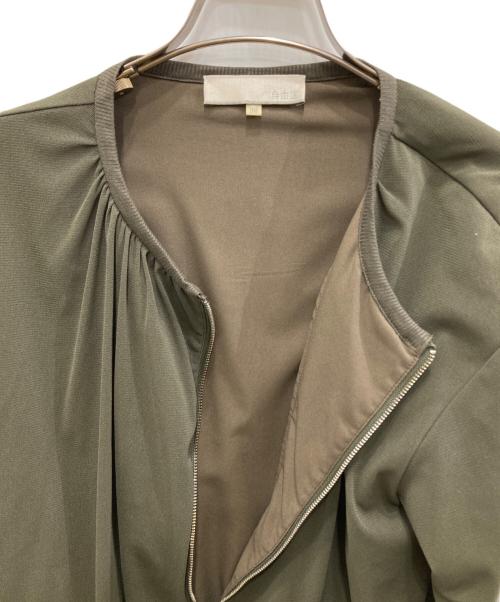 自由区（ジユウク）自由区 (ジユウク) ソフティーチュール ブルゾン オリーブ サイズ:38の古着・服飾アイテム