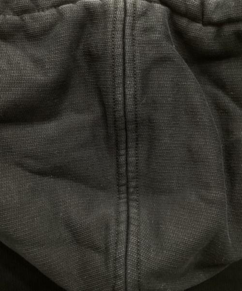 AMI Alexandre Mattiussi（アミアレクサンドルマテュッシ）AMI Alexandre Mattiussi (アミアレクサンドルマテュッシ) ハートロゴスモール刺繍プルオーバー パーカー ブラック サイズ:Sの古着・服飾アイテム