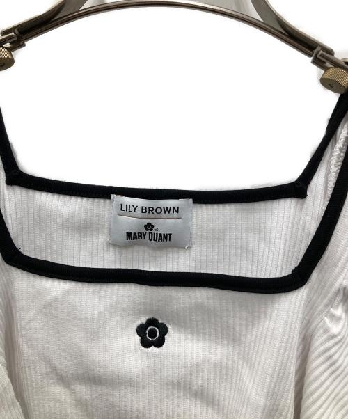 Lily Brown（リリーブラウン）Lily Brown (リリーブラウン) MARY QUANT (マリークヮント) カットトップス ホワイト サイズ:F 未使用品の古着・服飾アイテム