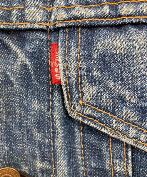 LEVI'S（リーバイス）LEVI'S (リーバイス) 70505デニムトラッカージャケット ブルー サイズ:印字薄れのため不明（下記参照）の古着・服飾アイテム