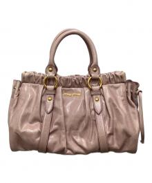 MIU MIU（ミュウミュウ）の古着「VITELLO LUX 2WAYバッグ」｜MUGHETTO(ライトピンク)