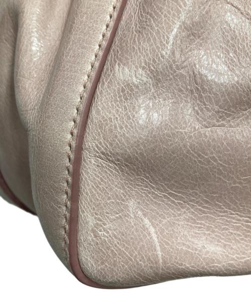 MIU MIU（ミュウミュウ）MIU MIU (ミュウミュウ) VITELLO LUX 2WAYバッグ MUGHETTO(ライトピンク)の古着・服飾アイテム