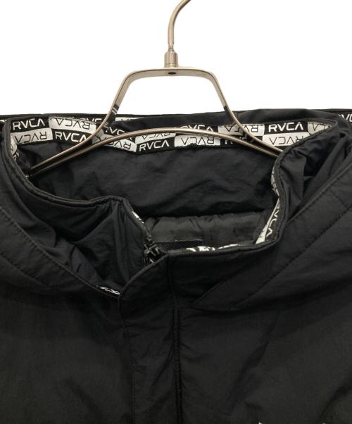 RVCA（ルーカ）RVCA (ルーカ) HOODED MOUNTAIN PUFFER JACKET/フーデッド マウンテン パファー ジャケット ブラック サイズ:Sの古着・服飾アイテム