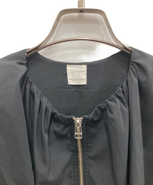 e/rm（イーアールエム）e/rm (イーアールエム) バルーンベスト ブラック サイズ:Fの古着・服飾アイテム