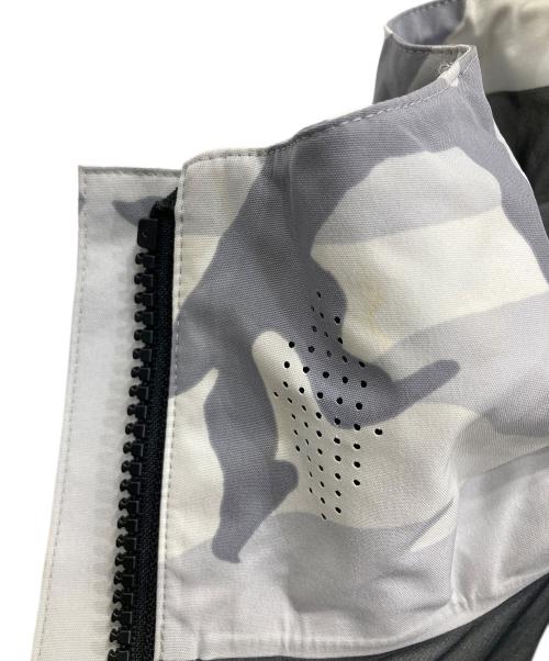 THE NORTH FACE（ザ ノース フェイス）THE NORTH FACE (ザ ノース フェイス) KICHATNA JACKET ホワイト×グレー サイズ:Lの古着・服飾アイテム