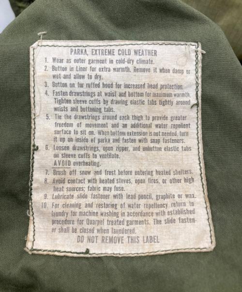 US ARMY（ユーエスアーミー）US ARMY (ユーエスアーミー) 70's M-65フィッシュテールパーカー オリーブ サイズ:Sの古着・服飾アイテム