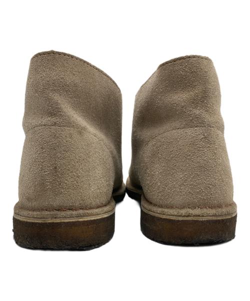 CLARKS（クラークス）CLARKS (クラークス) デザートブーツ ベージュ サイズ:91/2の古着・服飾アイテム