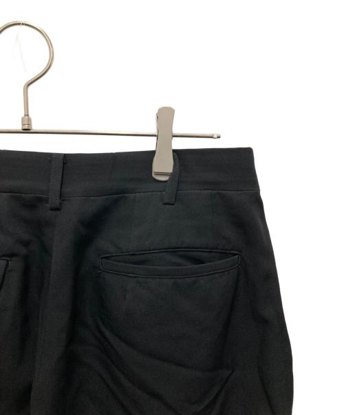 COMME des GARCONS HOMME PLUS（コムデギャルソンオムプリュス）COMME des GARCONS HOMME PLUS (コムデギャルソンオムプリュス) 2タックパンツ ブラック サイズ:Mの古着・服飾アイテム