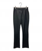 AEWEN MATOPHイウエン マトフ）の古着「レザーライクスリムフレアパンツ」｜ブラック