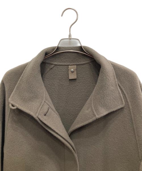 ROPE（ロペ）ROPE (ロペ) リッチリバースタンドカラーフォルムコート ブラウン サイズ:38の古着・服飾アイテム