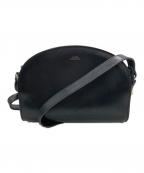 A.P.C.アーペーセー）の古着「ハーフムーンショルダーバッグ」｜ブラック