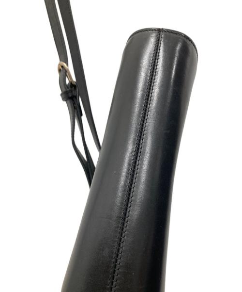 A.P.C.（アーペーセー）A.P.C. (アーペーセー) ハーフムーンショルダーバッグ ブラックの古着・服飾アイテム