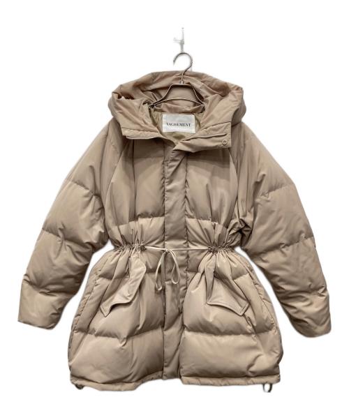 VACHEMENT（ヴァシュモン）VACHEMENT (ヴァシュモン) IENA (イエナ) 別注ダウンジャケット ベージュ サイズ:Fの古着・服飾アイテム