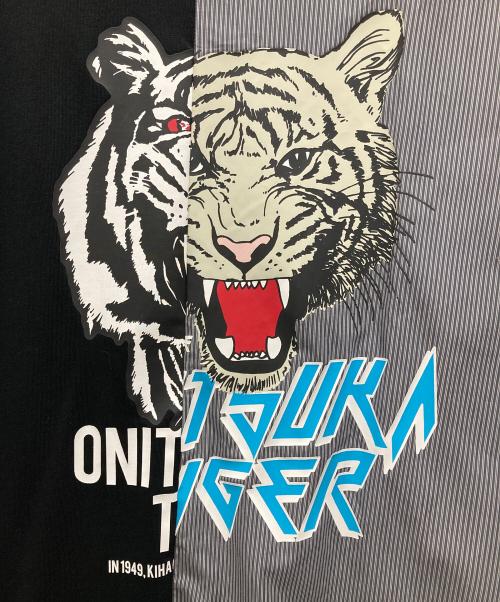 Onitsuka Tiger（オニツカタイガー）Onitsuka Tiger (オニツカタイガー) GRAPHIC TEE/グラフィックティー グレー×ブラック サイズ:44の古着・服飾アイテム