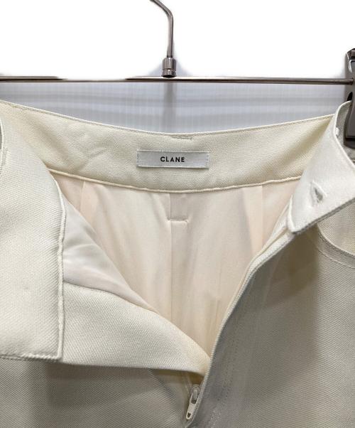 CLANE（クラネ）CLANE (クラネ) STRAIGHT LONG SKIRT ホワイト サイズ:2の古着・服飾アイテム