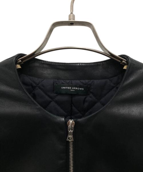 UNITED ARROWS（ユナイテッドアローズ）UNITED ARROWS (ユナイテッドアローズ) ノーカラーフロントジップレザージャケット ブラック サイズ:38の古着・服飾アイテム