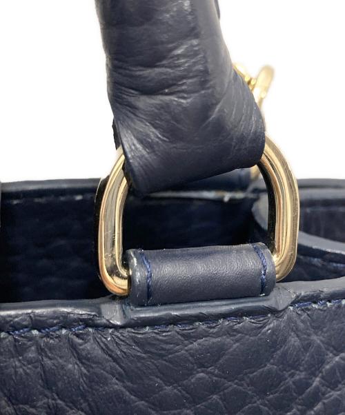 FURLA（フルラ）FURLA (フルラ) 2WAYショルダーバッグ ネイビーの古着・服飾アイテム