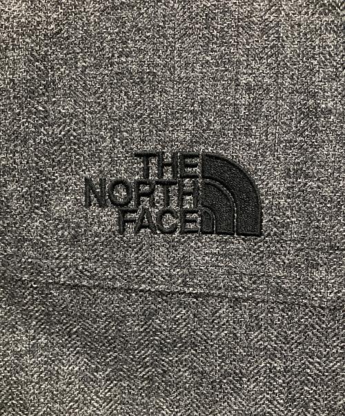 THE NORTH FACE（ザ ノース フェイス）THE NORTH FACE (ザ ノース フェイス) NOVELTY CASSIUS TRICLIMATE JACKET/ノベルティ カシウス トリクライメイト ジャケット グレー サイズ:Sの古着・服飾アイテム