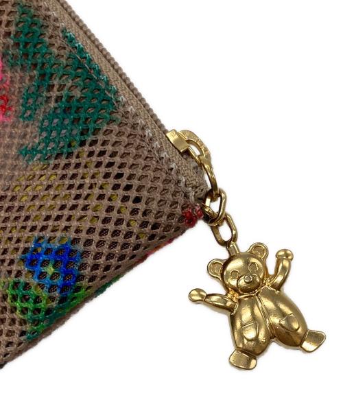 FEILER（フェイラー）FEILER (フェイラー) 転写メッシュクラッチバッグ ベージュの古着・服飾アイテム