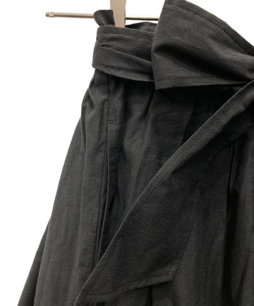 STRATA（エストラータ）STRATA (エストラータ) コットンナイロンタックギャザースカート ブラック サイズ:Sの古着・服飾アイテム
