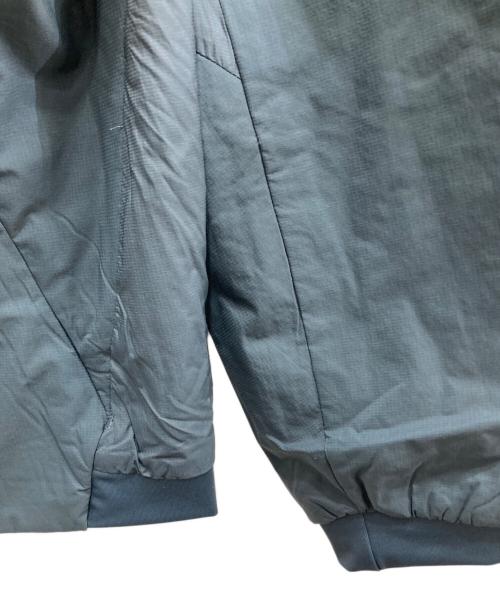 MOUNTAIN HARD WEAR（マウンテンハードウェア）MOUNTAIN HARD WEAR (マウンテンハードウェア) コアアロイジャケット ネイビー サイズ:L 未使用品の古着・服飾アイテム