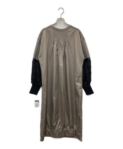 CLOVE（クローブ）CLOVE (クローブ) 袖ジャガードワンピース オリーブ サイズ:38 未使用品の古着・服飾アイテム