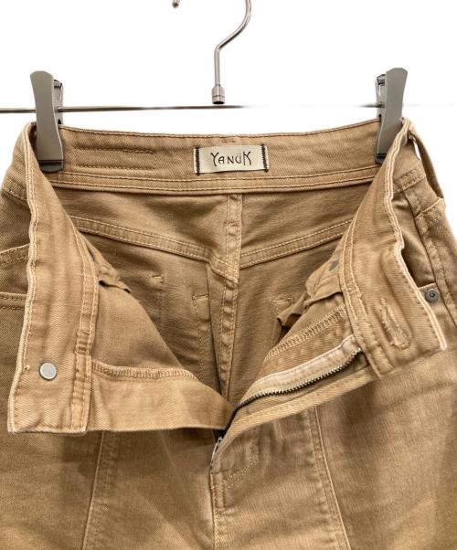 YANUK（ヤヌーク）YANUK (ヤヌーク) BARREL LEGS ブラウン サイズ:23の古着・服飾アイテム