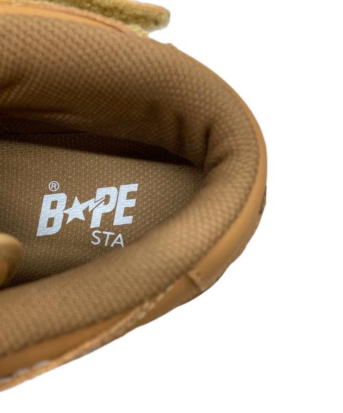 BAPE BY A BATHING APE（ベイプバイアベイシングエイプ）BAPE BY A BATHING APE (ベイプバイアベイシングエイプ) STA MID/スタ ミッド ベージュ サイズ:27.5の古着・服飾アイテム