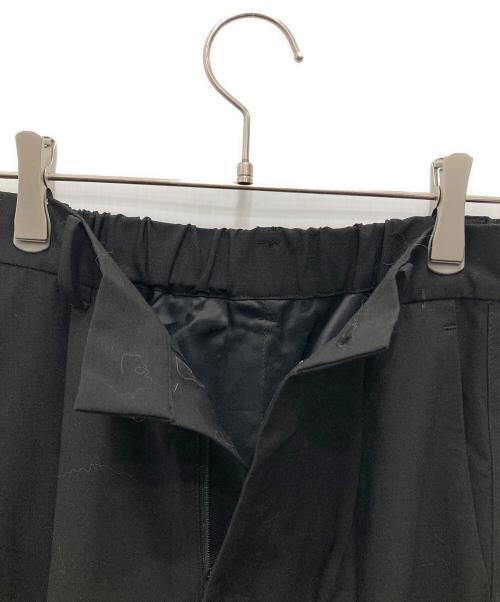 furfur（ファーファー）FURFUR (ファーファー) サイドフリルワイドパンツ ブラックの古着・服飾アイテム