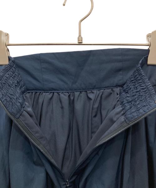 Snidel（スナイデル）Snidel (スナイデル) フリルサスぺ付きボリュームスカート ネイビー サイズ:Oの古着・服飾アイテム