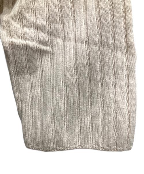 Curensology（カレンソロジー）Curensology (カレンソロジー) ヴァーグリブニットプルオーバー ベージュ サイズ:Fの古着・服飾アイテム