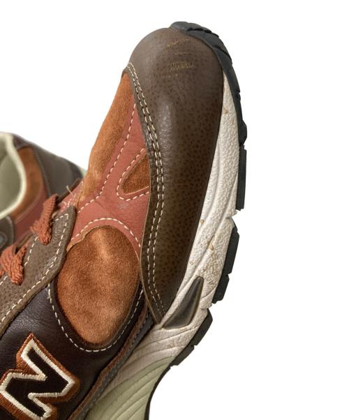 NEW BALANCE（ニューバランス）NEW BALANCE (ニューバランス) 991ローカットスニーカー ベージュ×ブラウン サイズ:UK9 1/2の古着・服飾アイテム