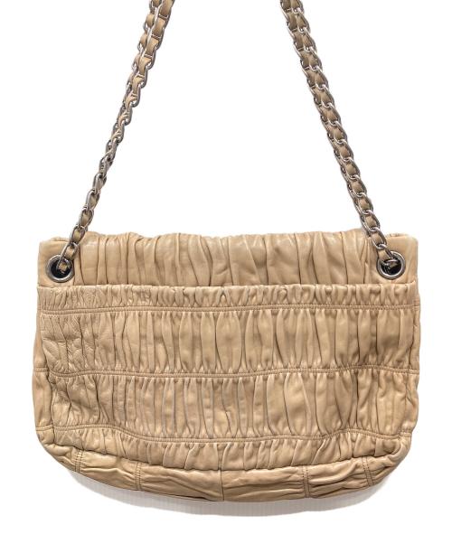 PRADA（プラダ）PRADA (プラダ) ゴーフルレザーチェーンショルダーバッグ ベージュの古着・服飾アイテム