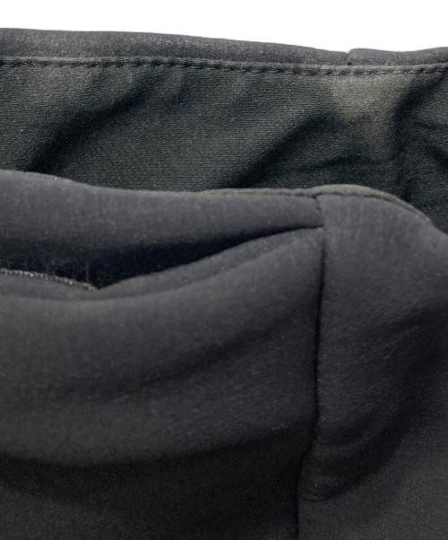 MAMMUT（マムート）MAMMUT (マムート) Winterfield SO Hooded Jacket ブラック サイズ:Mの古着・服飾アイテム