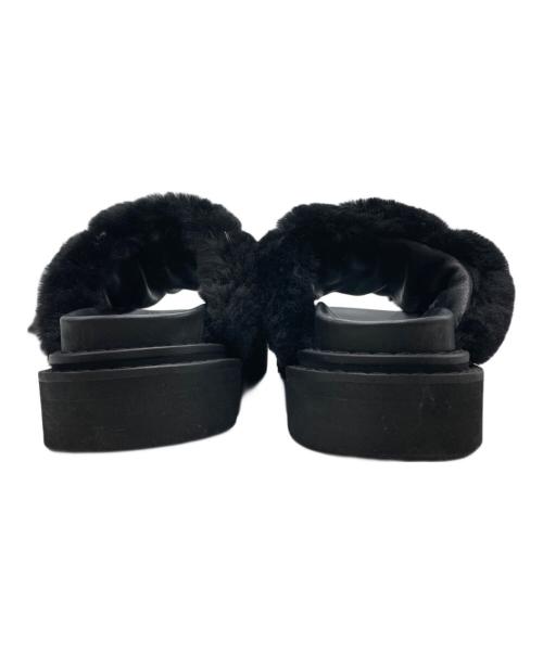 TOGA PULLA（トーガ プルラ）TOGA PULLA (トーガ プルラ) FUR CONCHO SANDALS/ファー・コンチョ・サンダル ブラック サイズ:37の古着・服飾アイテム