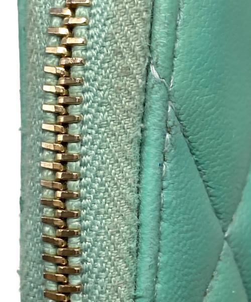 CHANEL（シャネル）CHANEL (シャネル) マトラッセカードケース エメラルドグリーンの古着・服飾アイテム